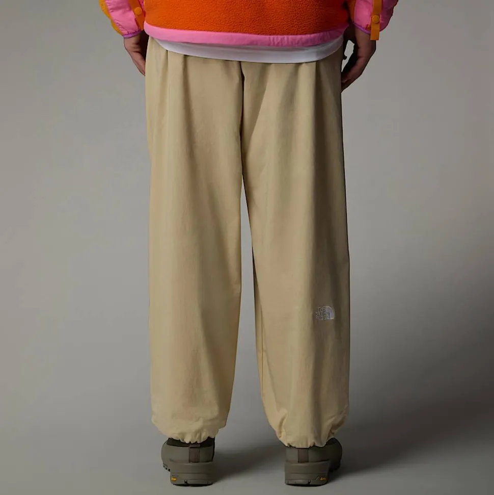 Best The North Face Unisex TNF X Yinka Ilori Relaxed Bukser Gravel