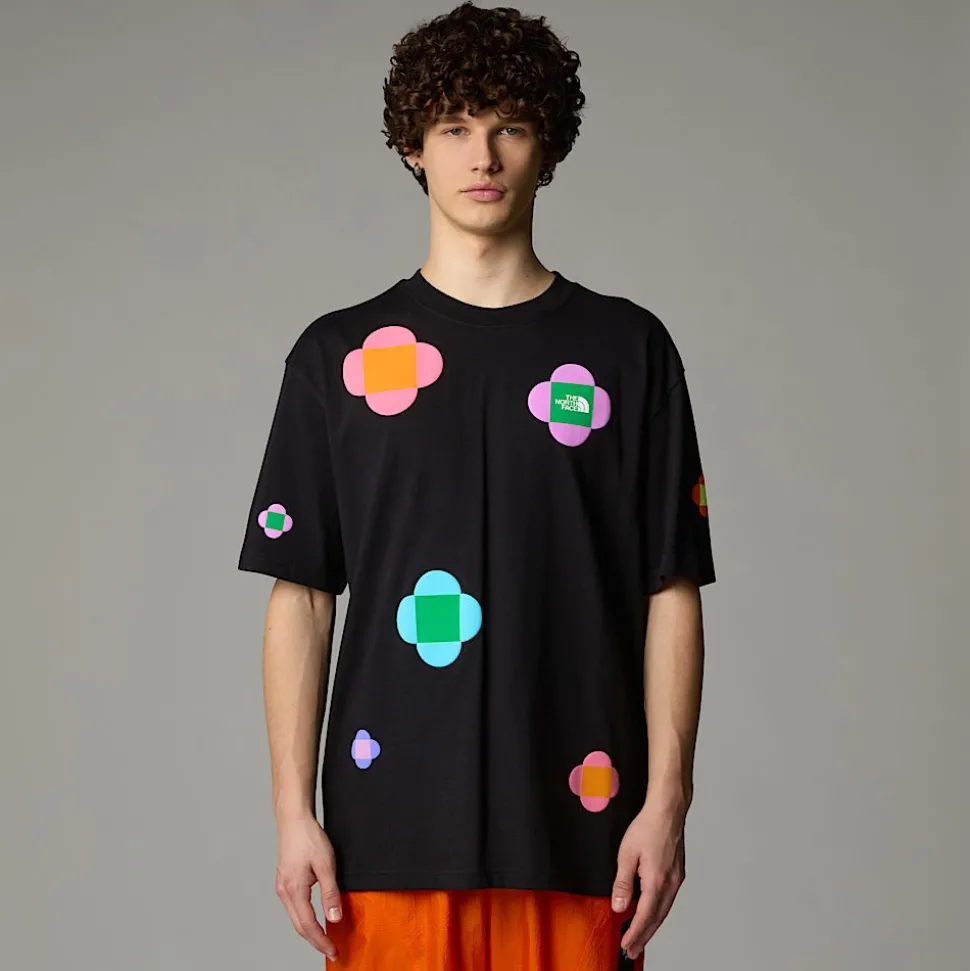 Hot The North Face Unisex TNF X Yinka Ilori Let's Blossom Together T-shirt TNF Black