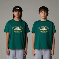 Online The North Face Varsity Graphic Oversized T-shirt Til Unge Evergreen